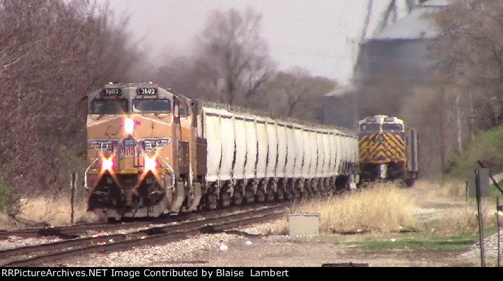 CN train meet